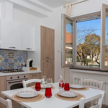 Apartment La Via Delle Stelle