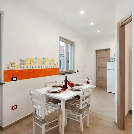La Via Delle Stelle Apartment *